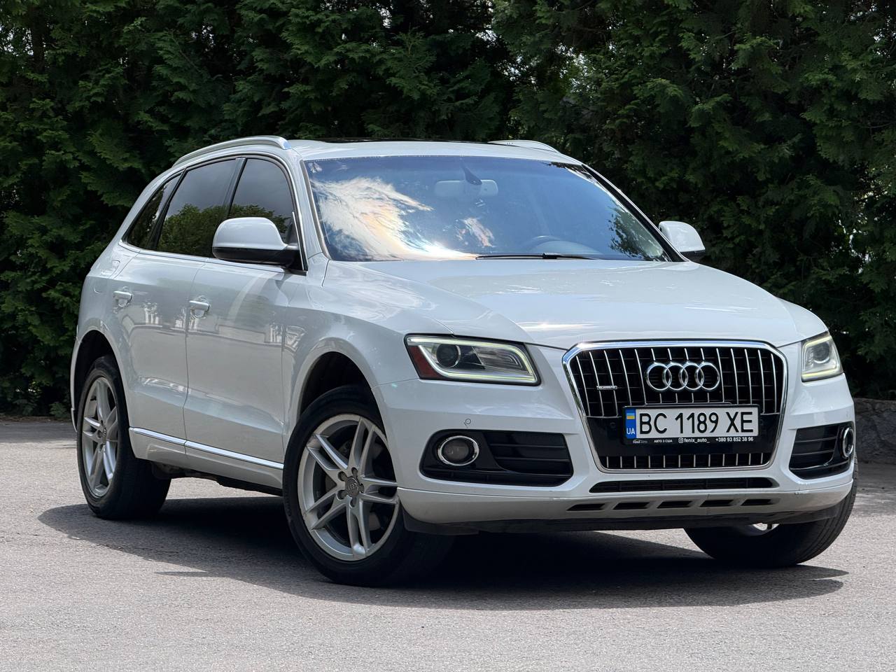 Audi Q5 2017 — фото автомобіля