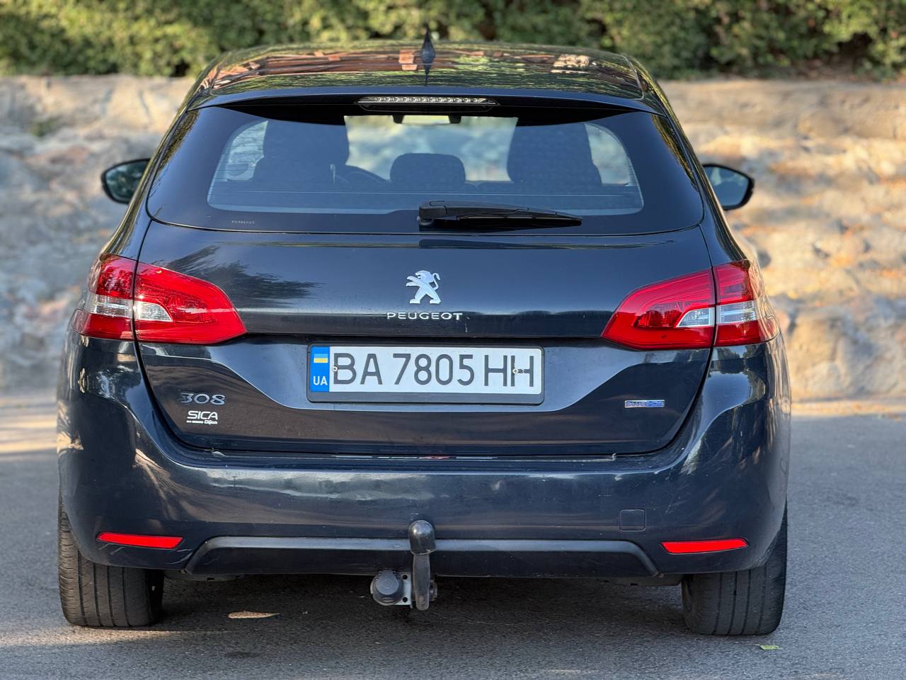 Peugeot 3008 2019 — фото